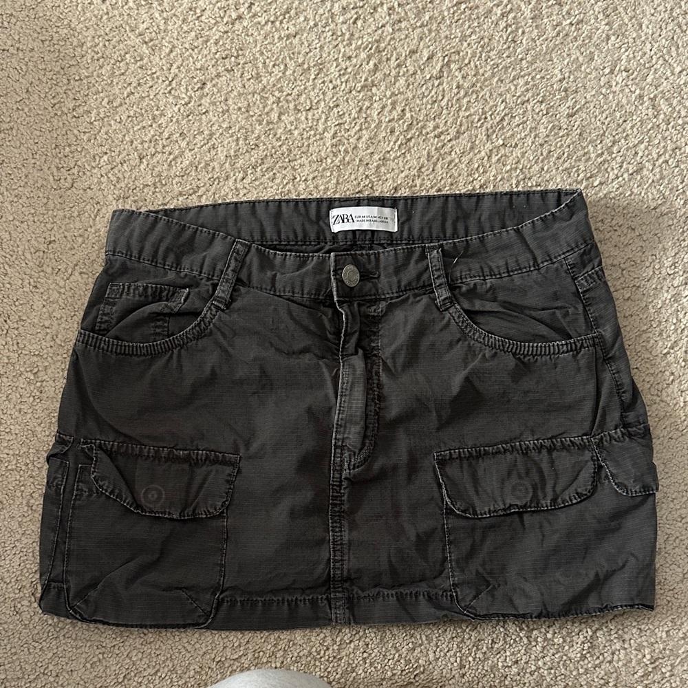 Zara Women's Charcoal Mini Skirt